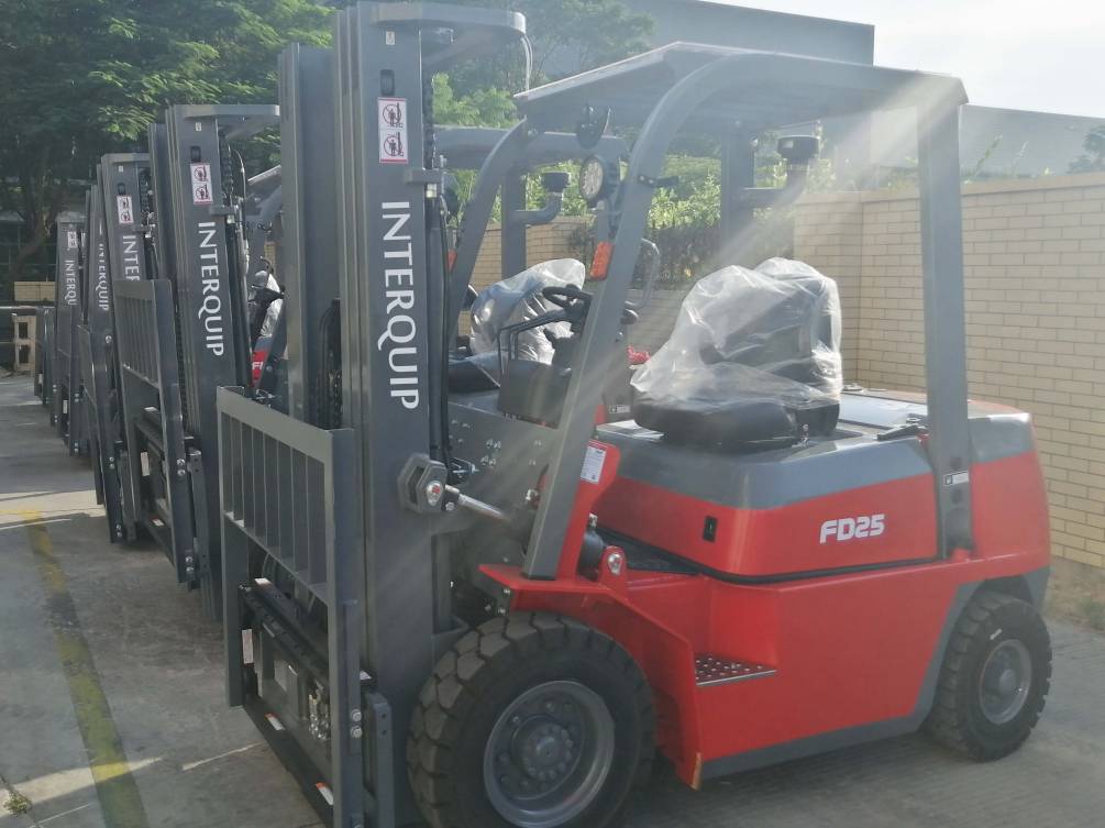 isuzu forklift